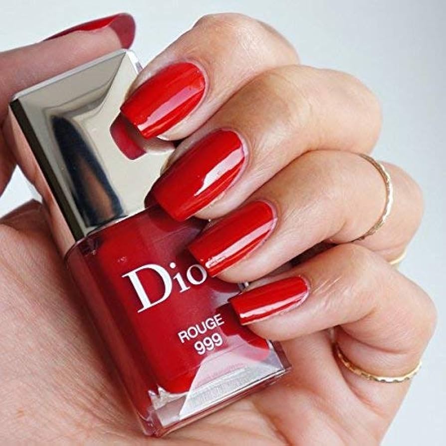 Dior Vernis Couture Color, Gel Shine, Long Wear Nail Lacquer